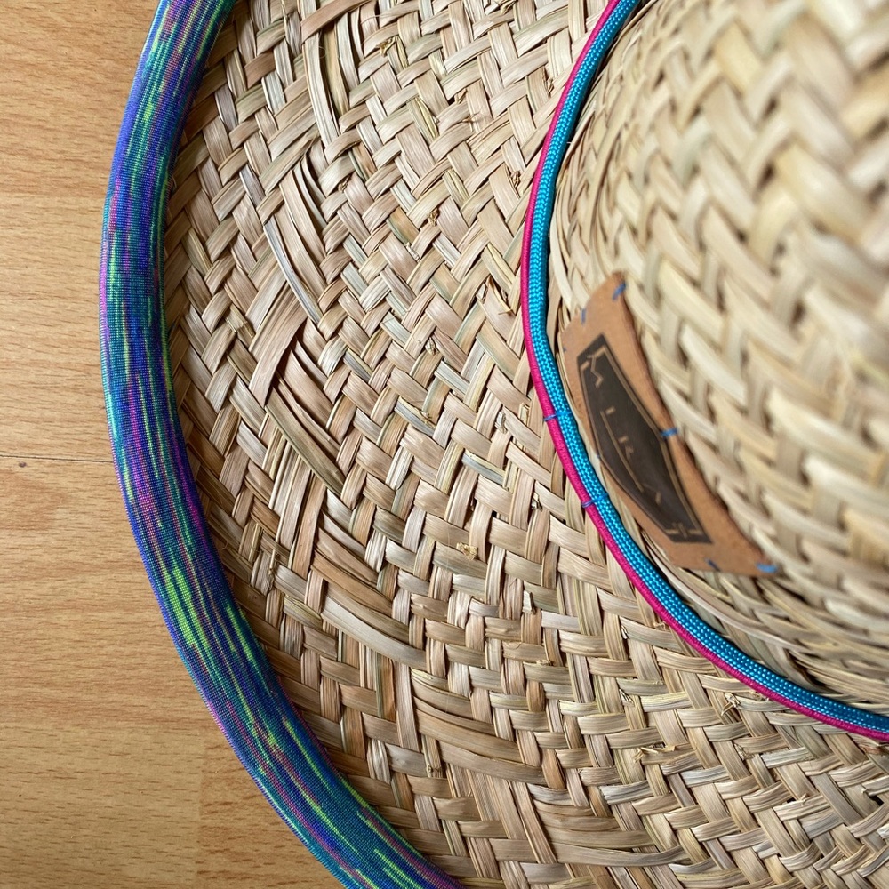 Handmade hat - Picture 2 of 4